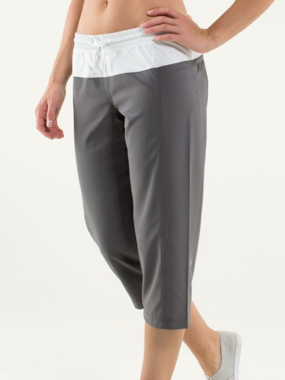 Lululemon Step Lively Loose Fit Crop Pant